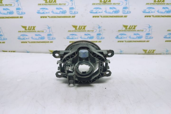 Proiector ceata stanga 89208691 Dacia Duster 1 (facelift) seria