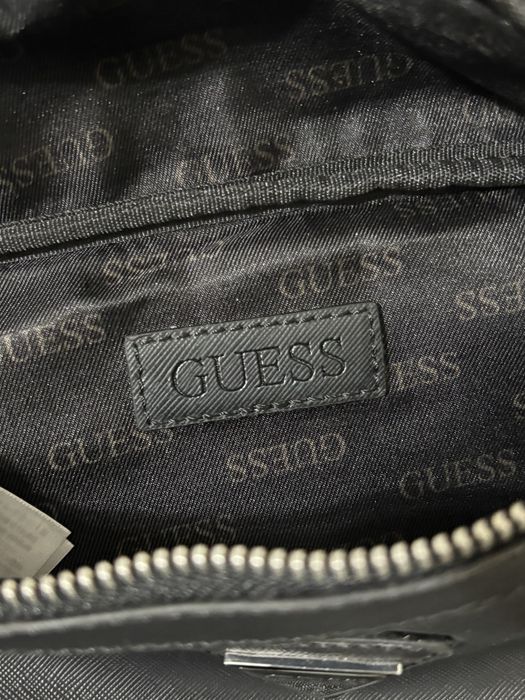 Borseta Guess nefolosita