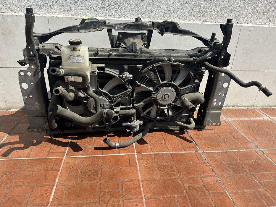 Маска радиатори Toyota C-HR 16-23