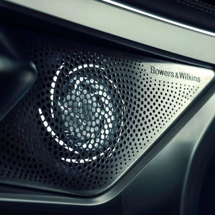 BMW X5-X7 Bowers and Wilkins