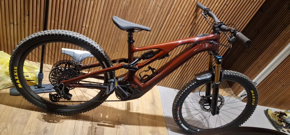 Specialized turbo levo  pro 2024