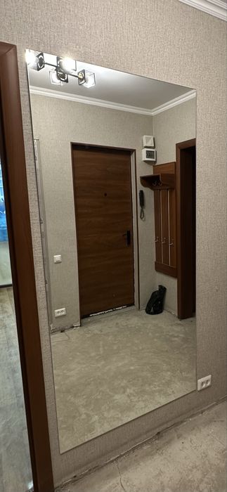 Зеркало настенное (1м-2м)