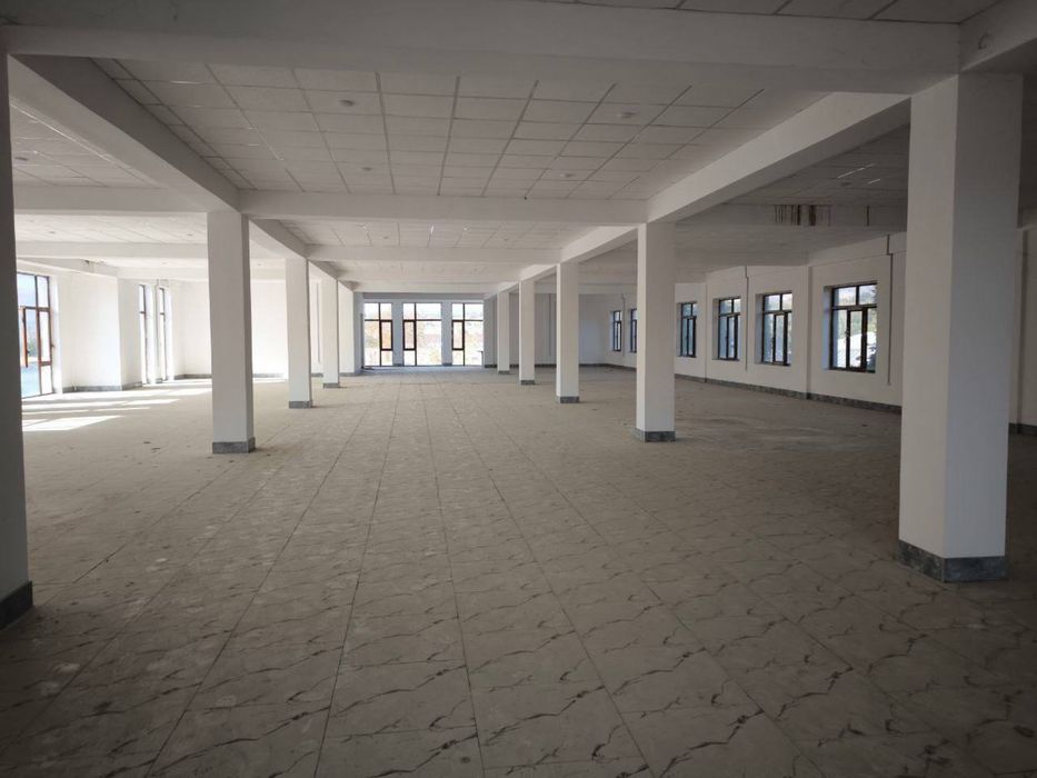 Продается нежилое помещение 1364кв м