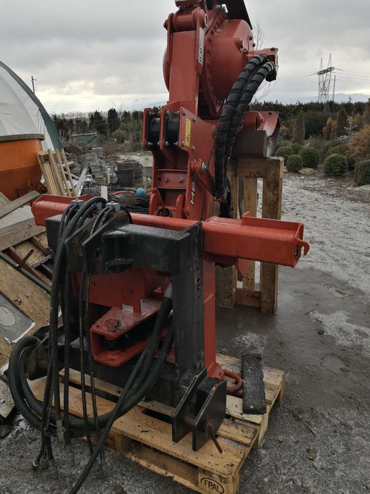 Atasament Ditch Witch H932 ingropat cablaje/tevi pentru tractor