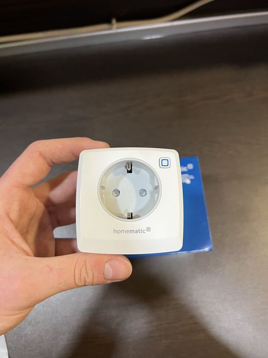 Homematic IP умен / smart контакт с измерване на консумаци