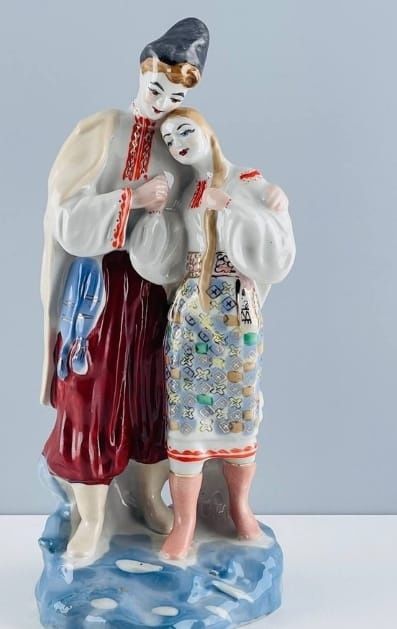 Статуэтка майская ночь  СССР Фарфор  сост люкс