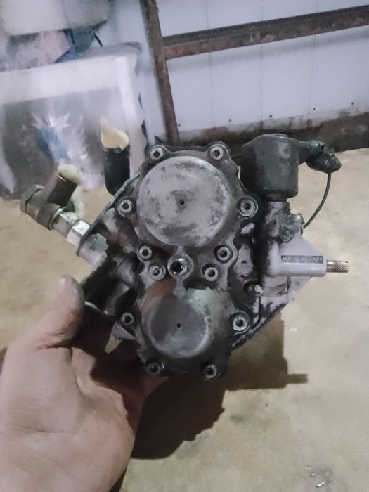 Продается редуктор итальянский