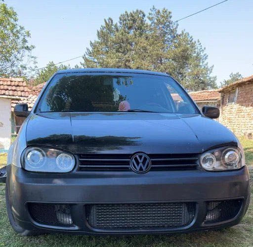 R32 Предна броня за Golf 4 / Предна броня за Голф 4 Р32 Дизайн