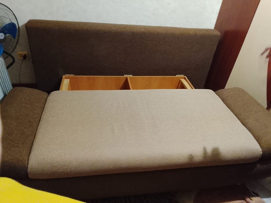 Продам диван 13000