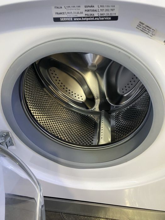 Пералня HOTPOINT ARISTON за вграждане