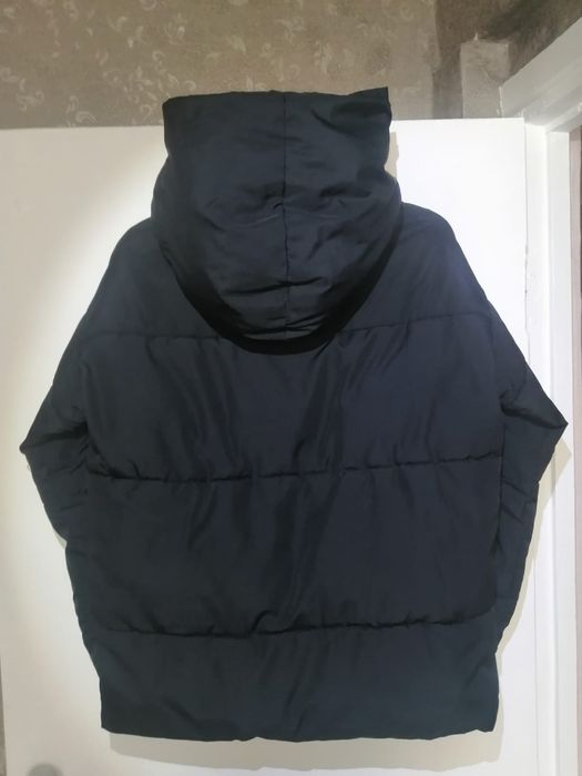 Продам демисезонную куртку