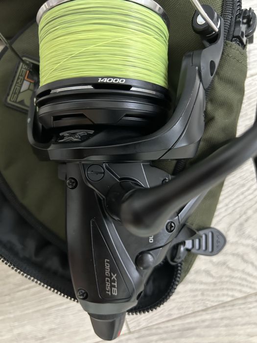 Se vând 3 mulinete Shimano BIG BAITRUNNER XTB LC