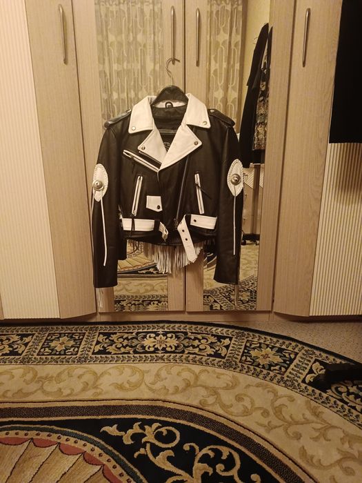 Кожаная куртка новая