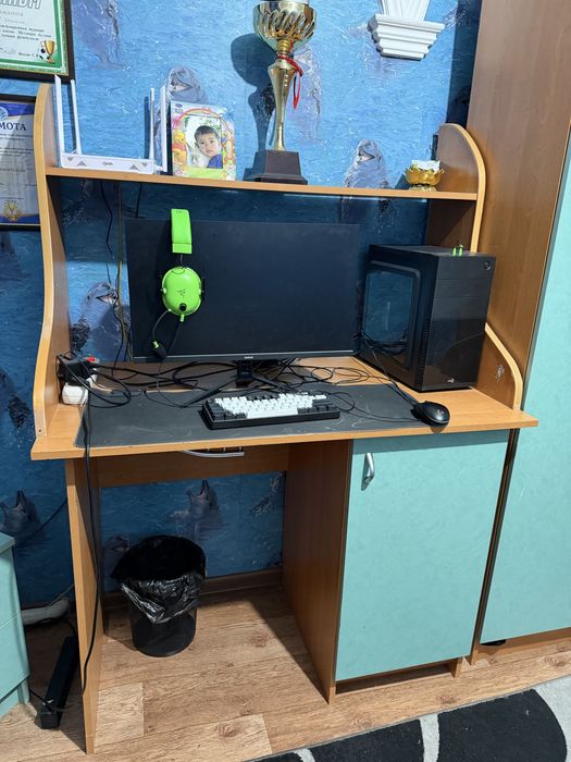 Спальный подростковый гарнитур