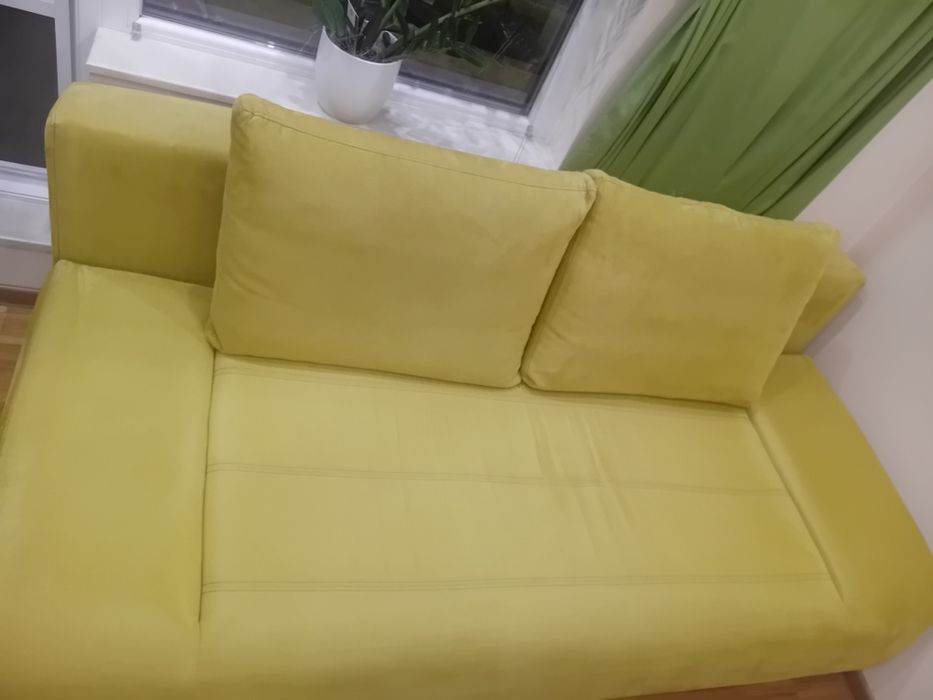 Разтегателно канапе в отлично състояние