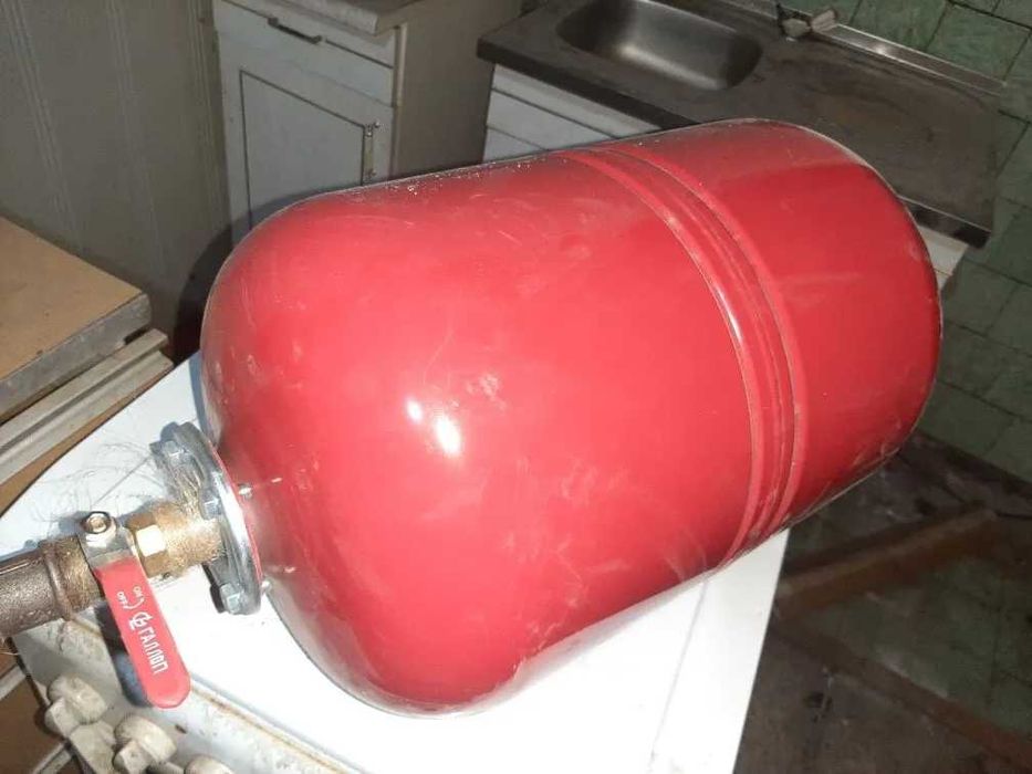 Расширительный бак