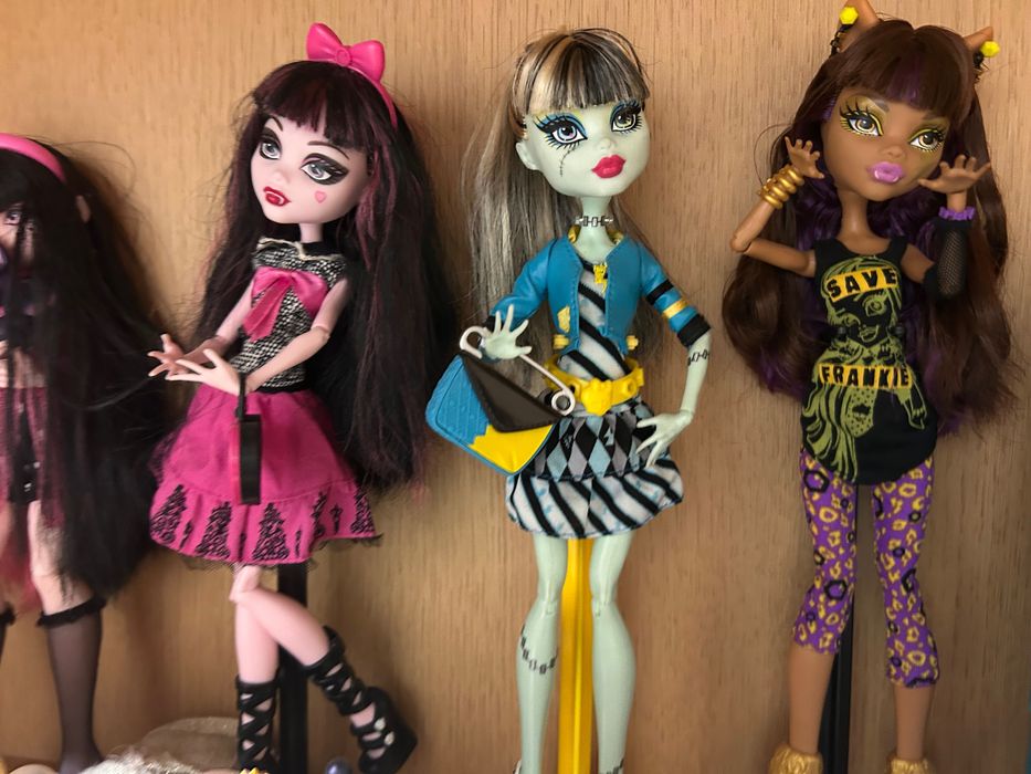 продажа куколок monster high
