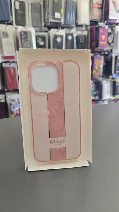 Силиконов гръб GUESS за iPhone 15 Pro Max луксозен кейс в розово за айфон 15 про макс