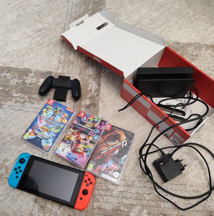 Игровая приставка Nintendo Switch V2