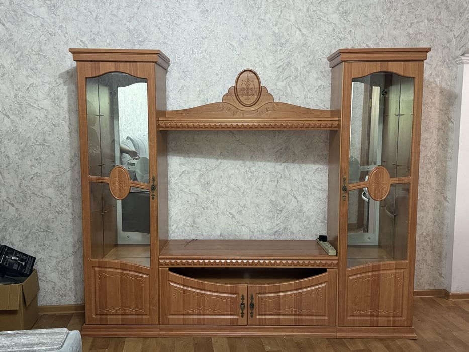 Продам Шкаф 15.000