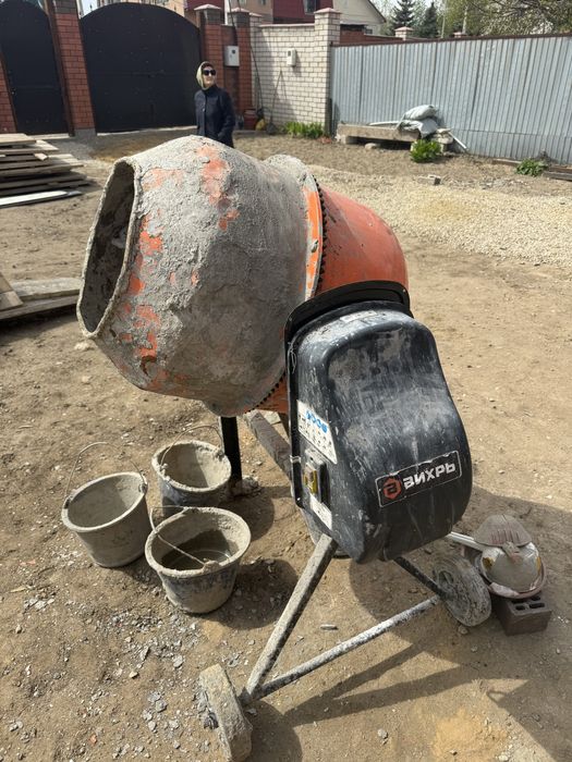 Продам бетономешалку без двигателя