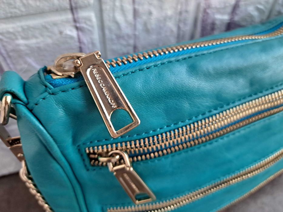 дамска чанта,малка кожена чантичка Rebecca Minkoff -естествена кожа,синя