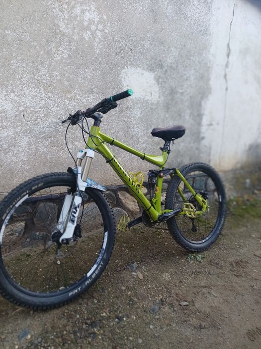 Vând Canyon AM F8 Full Suspension