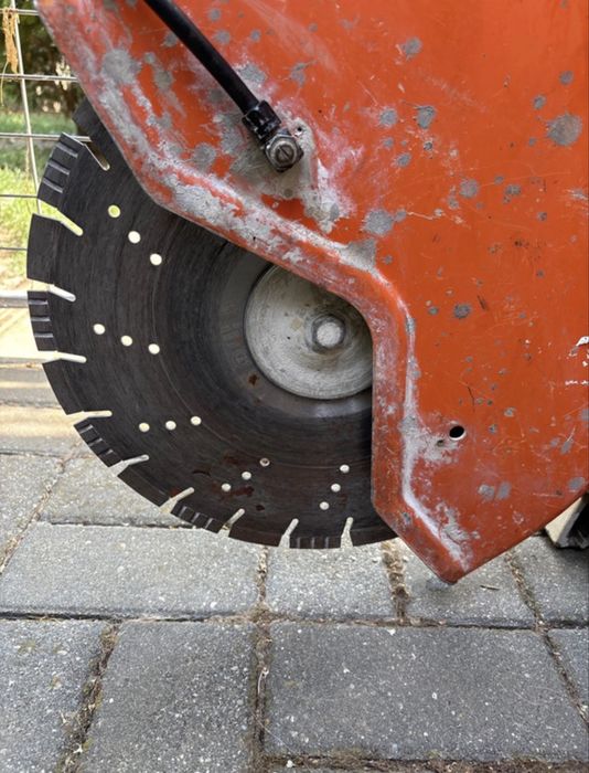 Drujba Sthil TS 760 de taiata Asfalt Beton Fier