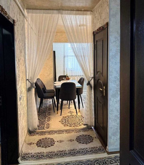 Продаётся 2-комнатная квартира рядом с метро Тинчлик.