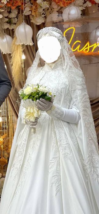 kelin koʻylak sotiladi