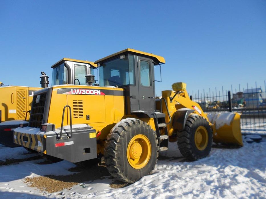 Услуги фронтального погрузчика