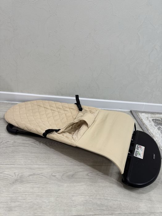 Продам детский шезлонг