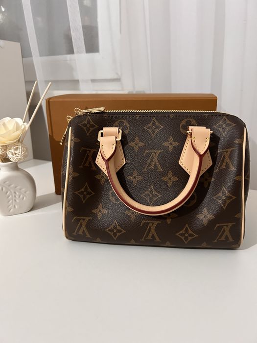 Сумка из натуральной кожи