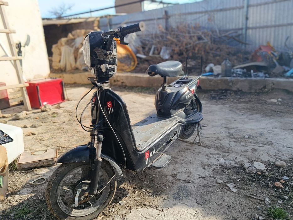 Скутер ск8 14дюм