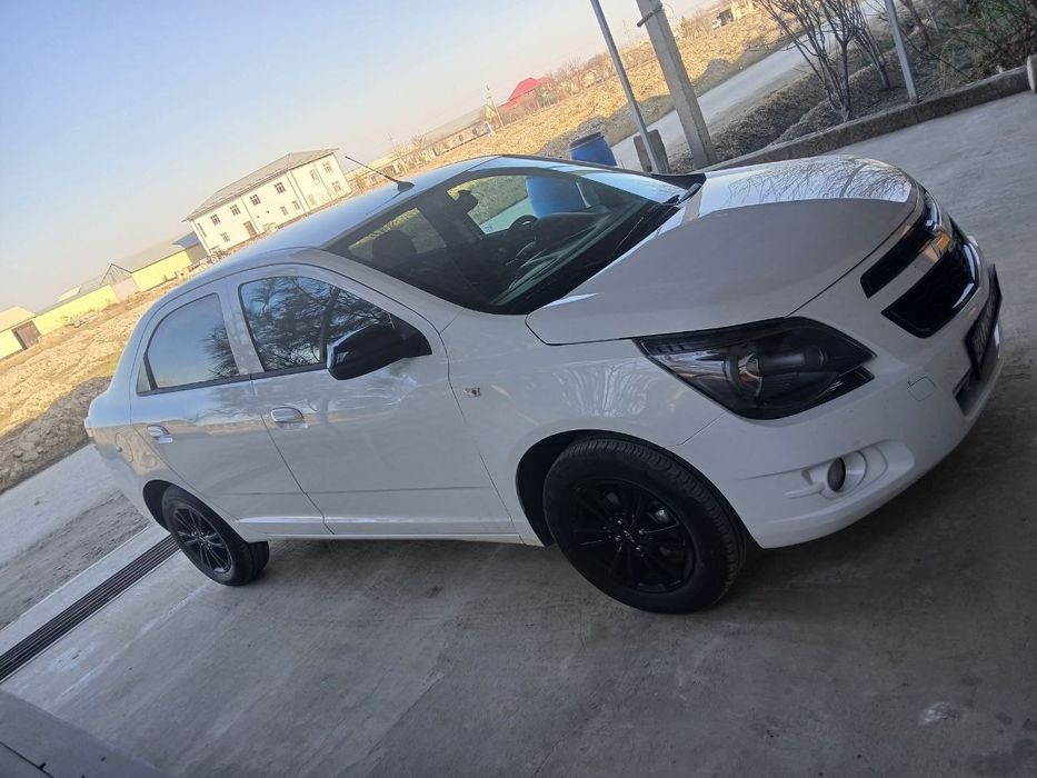 COBALT автомашинаси тезда сотилади