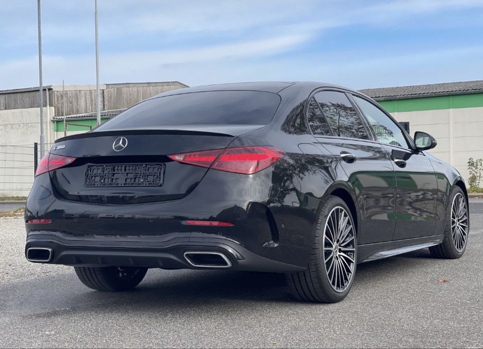 Mercedes Benz C 180 AMG line 2026