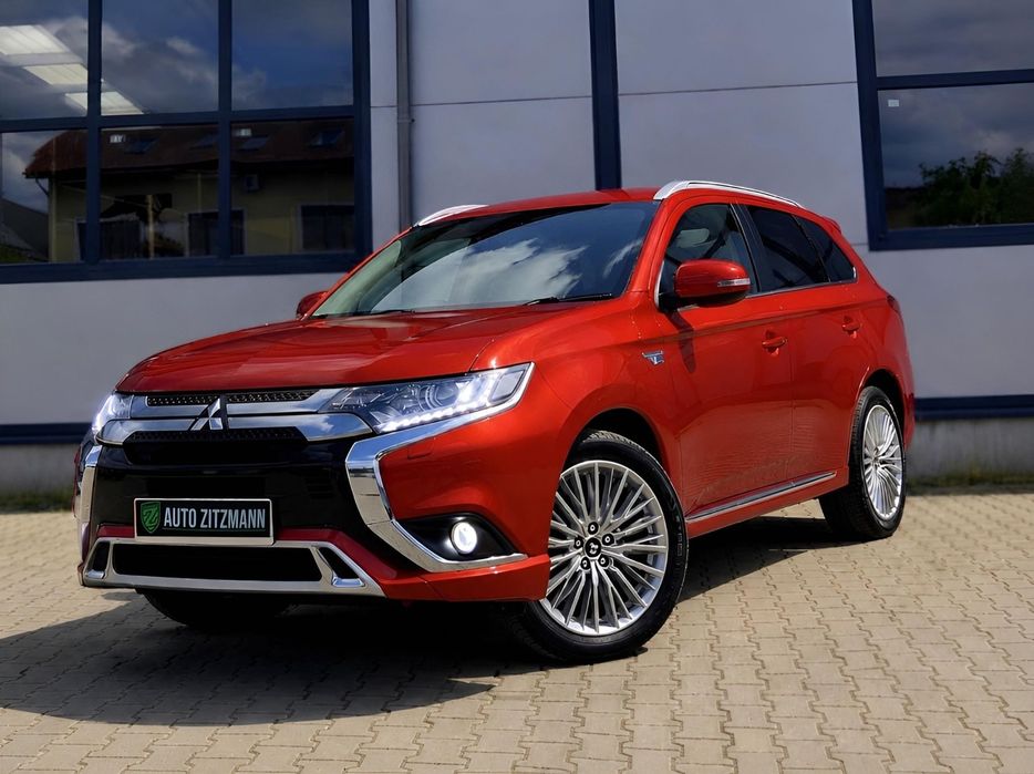 Mitsubishi Outlander GARANTIE 12 LUNI~103.000km~Automat~4x4~PHEV~0 Daune~TRIMIT VIDEO HD