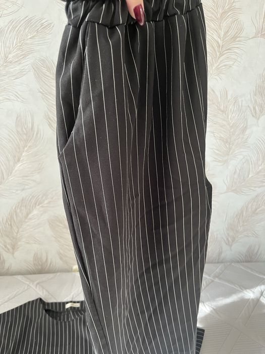 Женский костюм продам