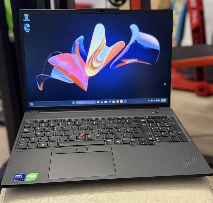 Laptop Lenovo Thinkpad p16s gen4 workstation