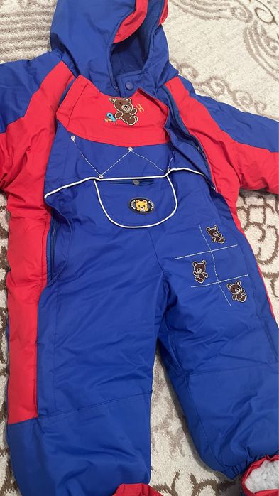 Куртка. Новый детский комбинезон