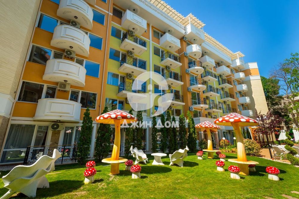 Продава се Тристаен апартамент в к.к. Слънчев бряг - 72 кв.м за 1528 €/кв.м - Снимка #9