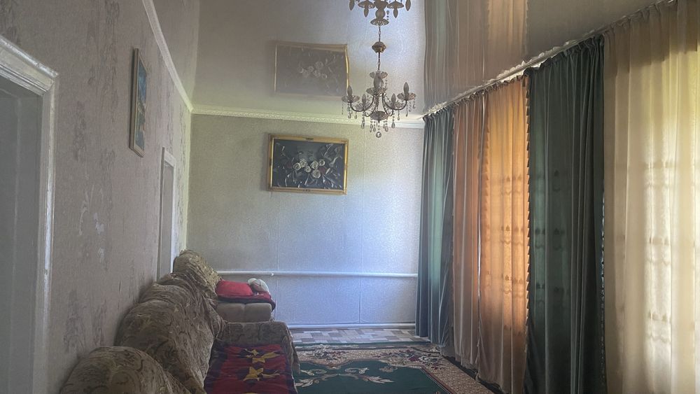 Дом в центре Карабулака