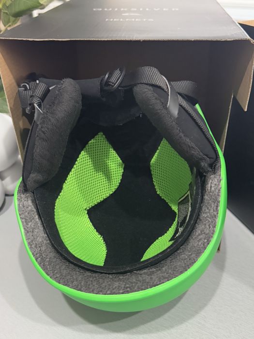 Ски каска Quiksilver