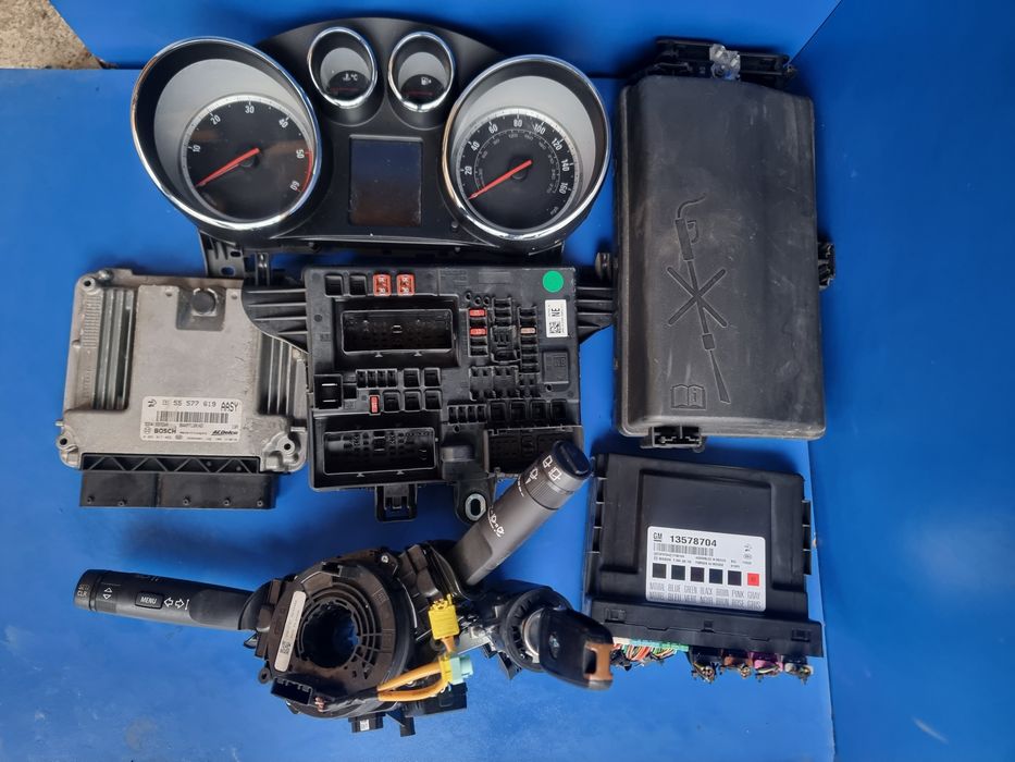 Kit pornire opel insignia  2.0 cdti