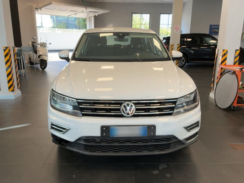 Volkswagen Tiguan 1.6 TDI Urban BlueMotion Tech 2018