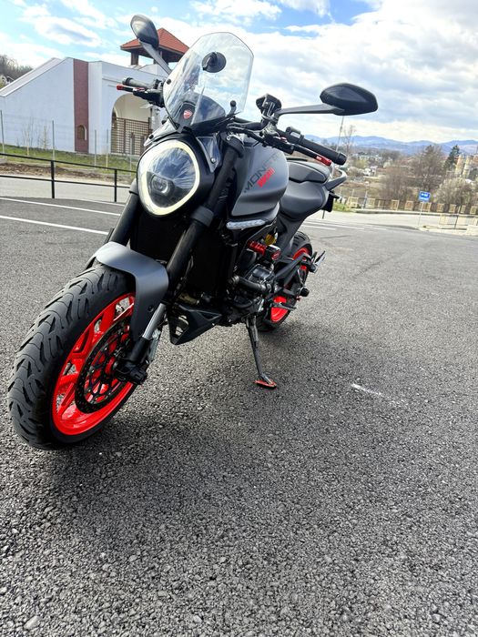 Ducati Monster 937 Plus