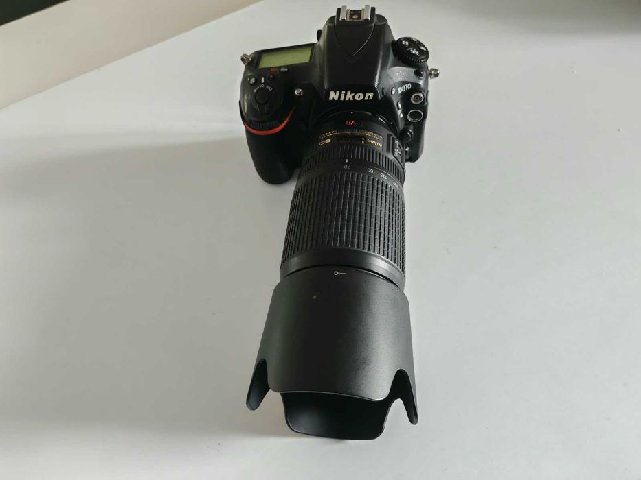 Aparat DSLR foto Nikon D810 + Obiectiv Nikkor 70-300mm 1:4.5-5.6 G VR