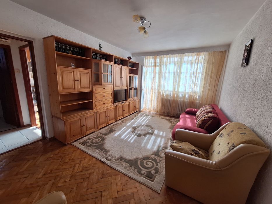 Închiriez apartament 2 camere ultracentral