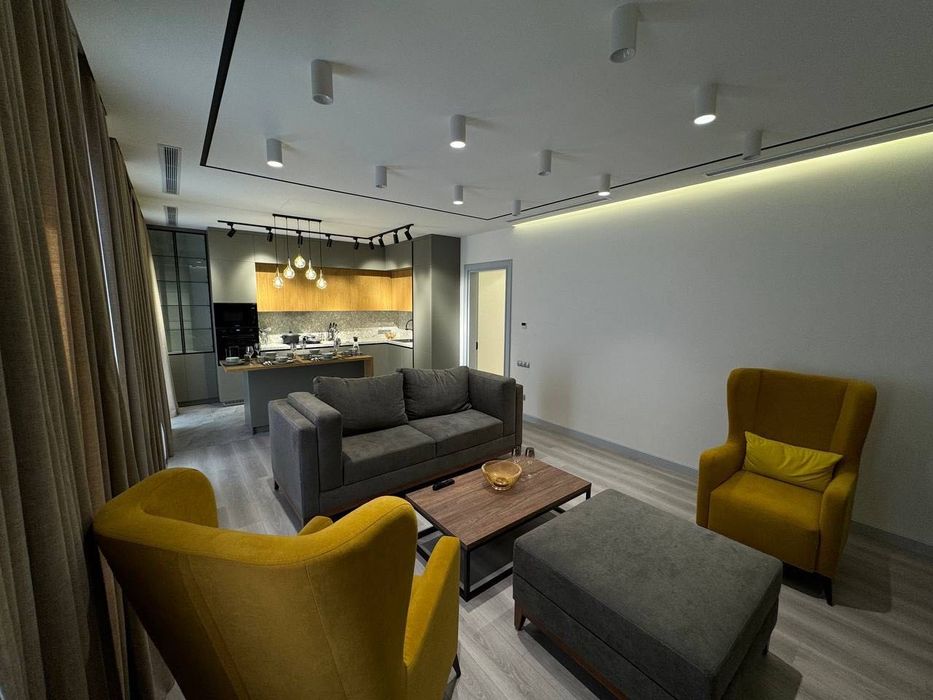 Mirabad Avenue Продается 3 комнатная квартира ремонт Госпитальный