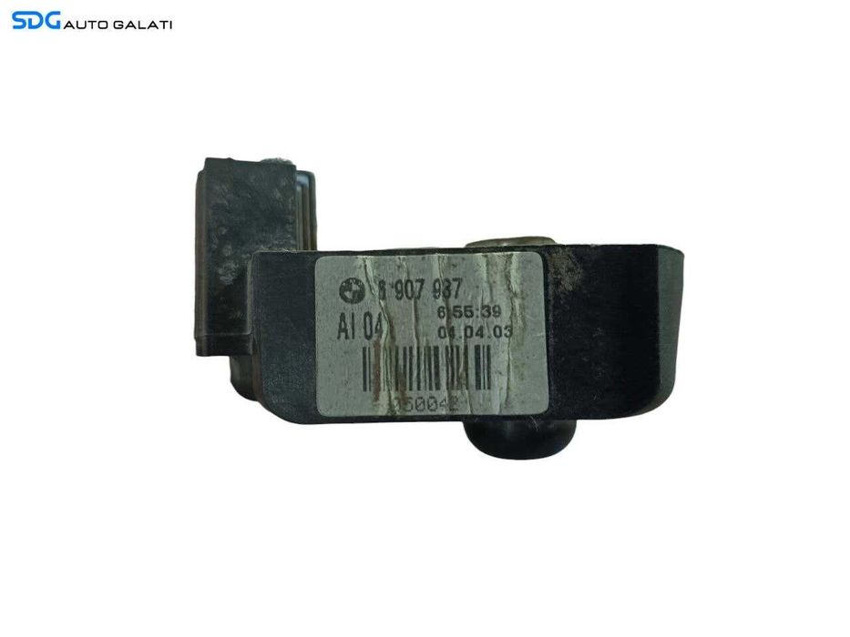 Soclu Suport Bec Becuri de la Stop Lampa Tripla Stanga de pe Capota Portbagaj BMW Seria 3 E46 1997 - 2005 Cod 6907937 [LS0203]